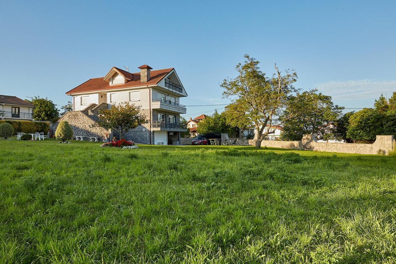 Alojamiento Extrahotelero Casa Ernestina Castillo  Bagian luar foto